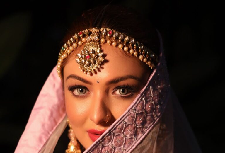फिल्म ‘मूत्र विसर्जन वर्जित है’ की हिरोइन ख़ुशी मुखर्जी ने शाकाहारी बनने का फैसला किया