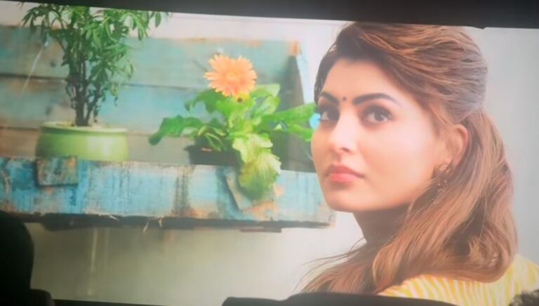 वायरल वीडियो में दिखी उर्वशी रौतेला की असली प्रतिभा