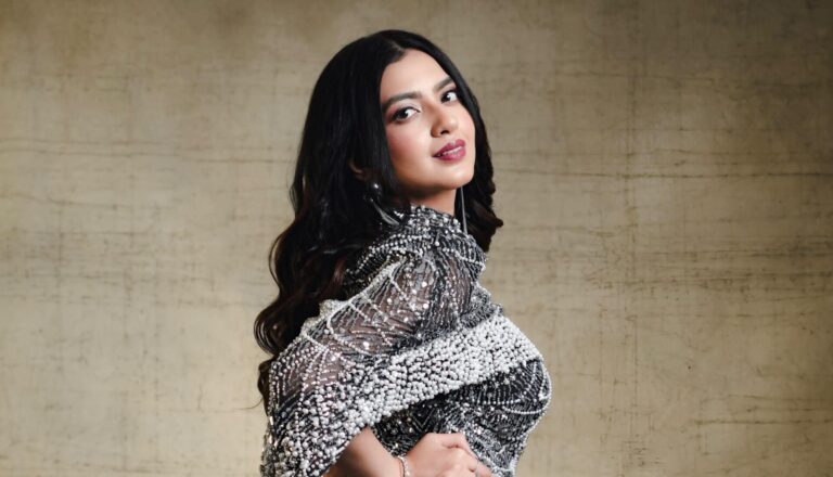 नेचुरल ब्यूटी की नई आइकन: कशिका कपूर