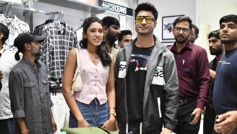 स्पाइकर इवेंट में विद्युत जामवाल ने किया युवाओं को सुपरचार्ज